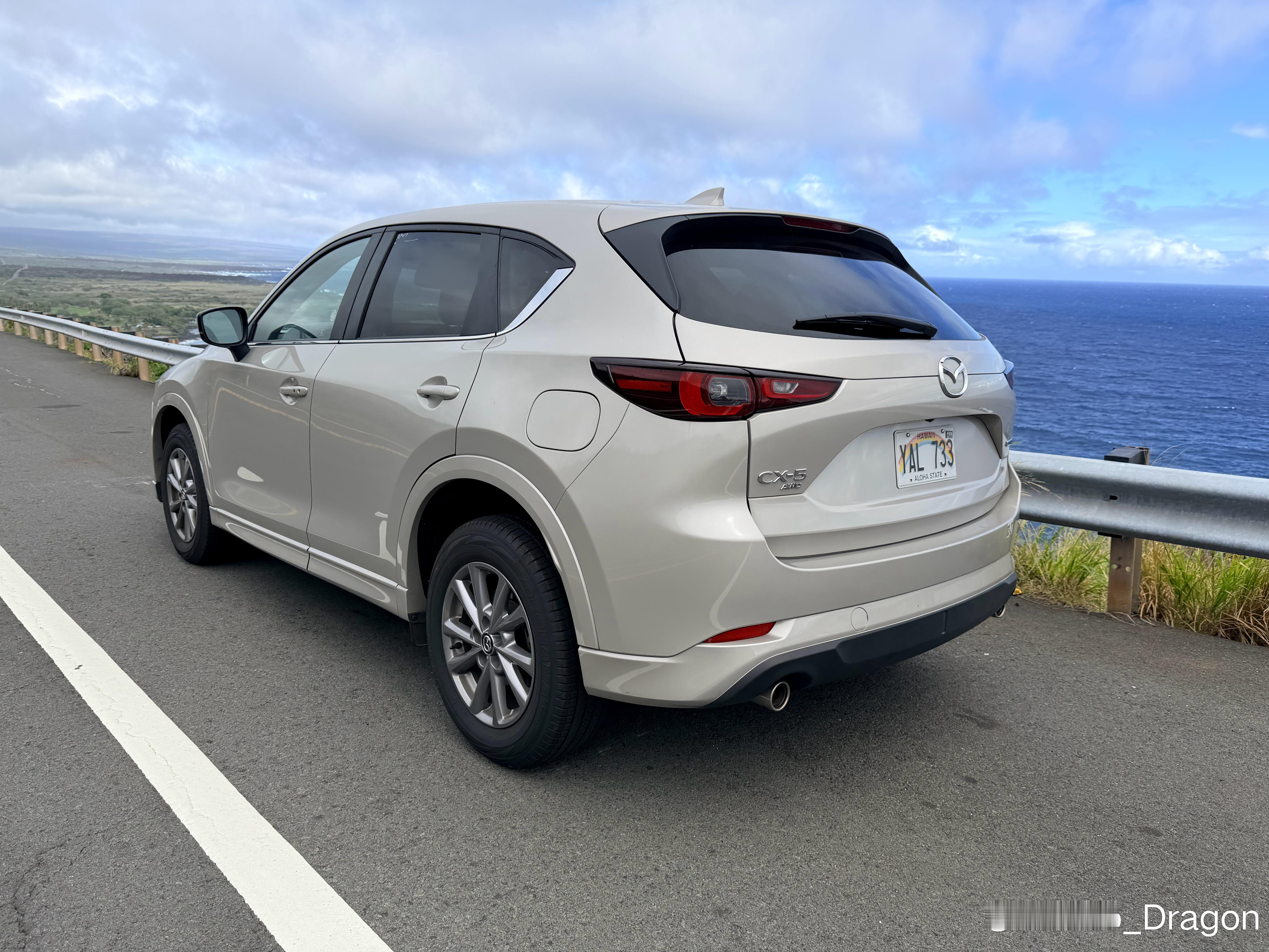 很难想象187马力的NPC SUV会比320马力的后驱跑车更有驾驶乐趣。。公共道