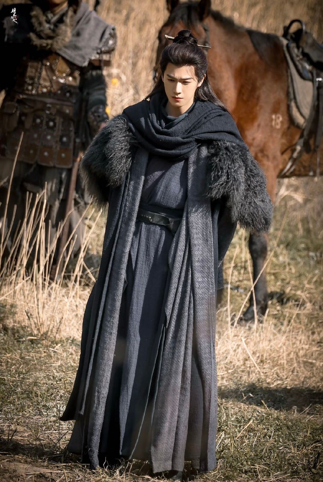 李昀锐老自捞老己 冰湖重生0408开播，李昀锐在线打捞诸葛玥，这波自捞操作太圈粉