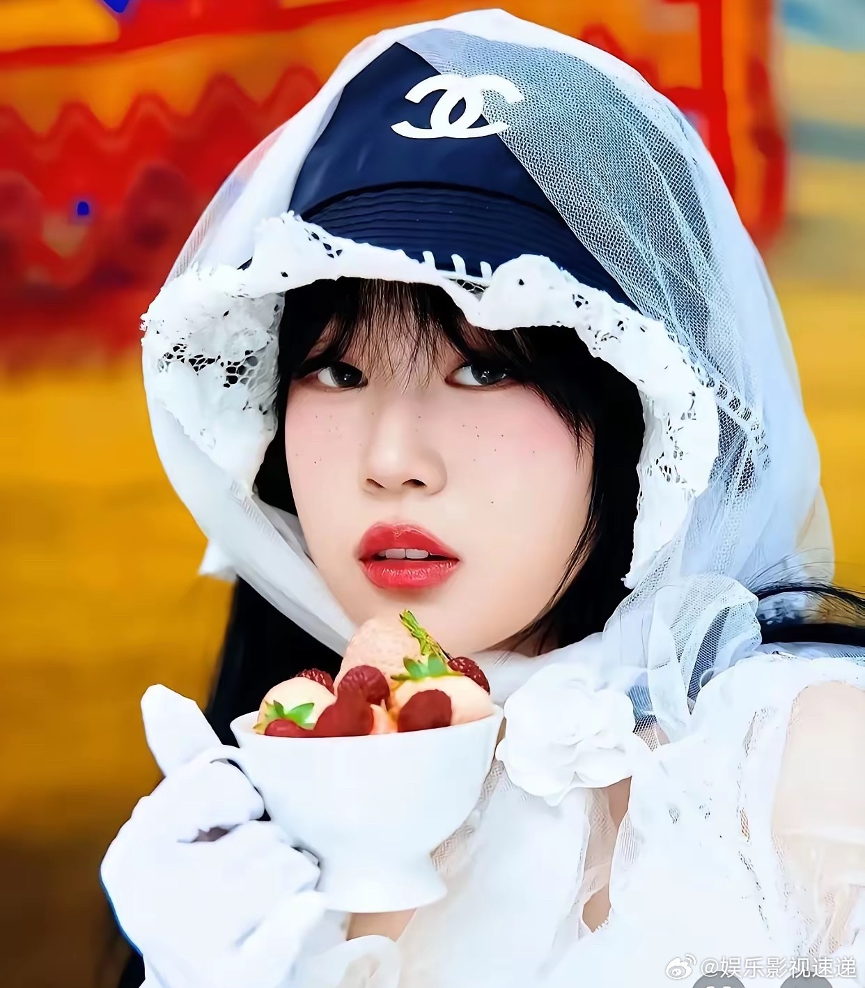 相比于黄奕的女儿，这姑娘最大的优点，不是有小沈阳和沈春阳这样的父母，也不是能唱会