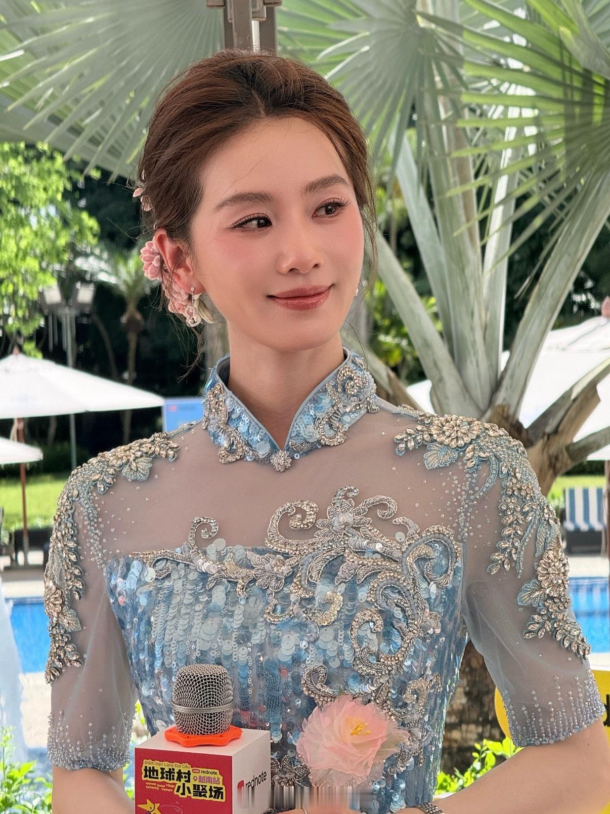 刘诗诗这生图也太生了刘诗诗最近几次活动的生图都好完美😍 