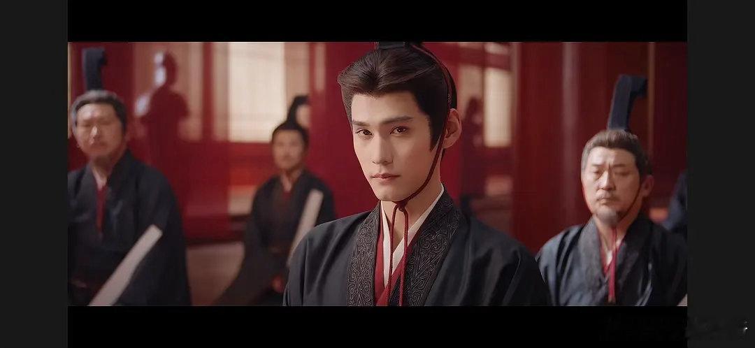 你们心心念念的翘楚，看起来可不太妙啊 