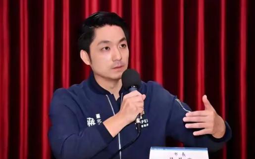 两蒋灵柩在台湾悬置五十余年，蒋家后人希望迁两蒋灵柩回奉化，蒋万安为什么迟迟不明确