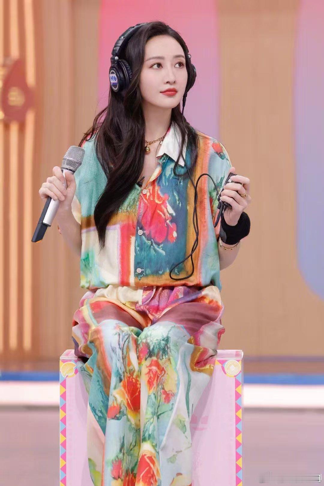 王鸥一不小心就赢了 你好星期六 王鸥淡定通关，魏晨遗憾被淘汰，这就是传说中的躺赢