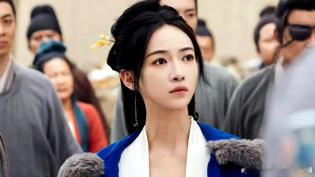吴谨言产后现身机场宋祖儿吴谨言谁演技好？两位女频女主谁演技好？咖位大？ ​​​