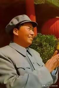 因为毛主席一身正气全心全意为人民服务做事，所以一切牛鬼蛇神都服他怕他[赞][赞]