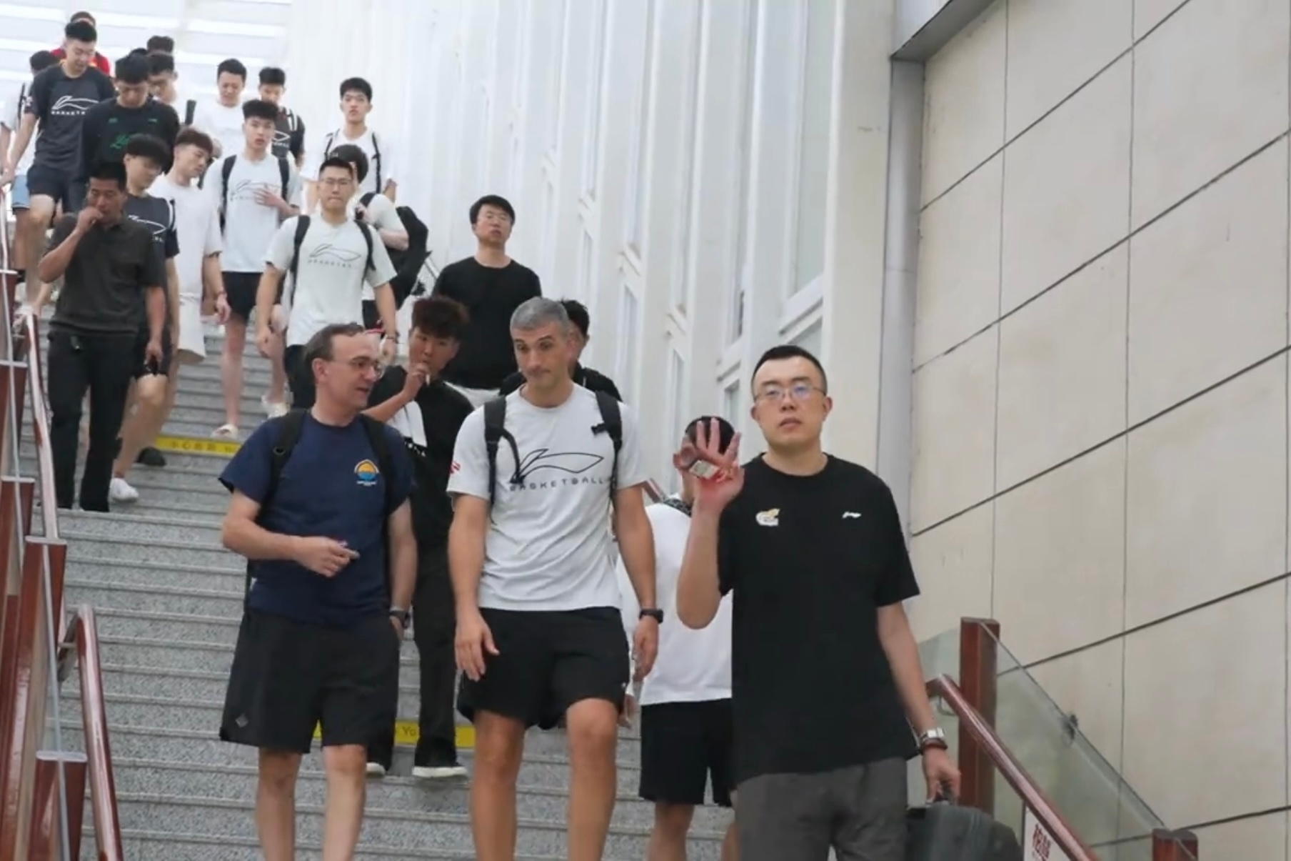 韩总带队，段睿骐随队前往，辽宁男篮将先后在朝阳凌源、鞍山，与吉林男篮展开两场热身