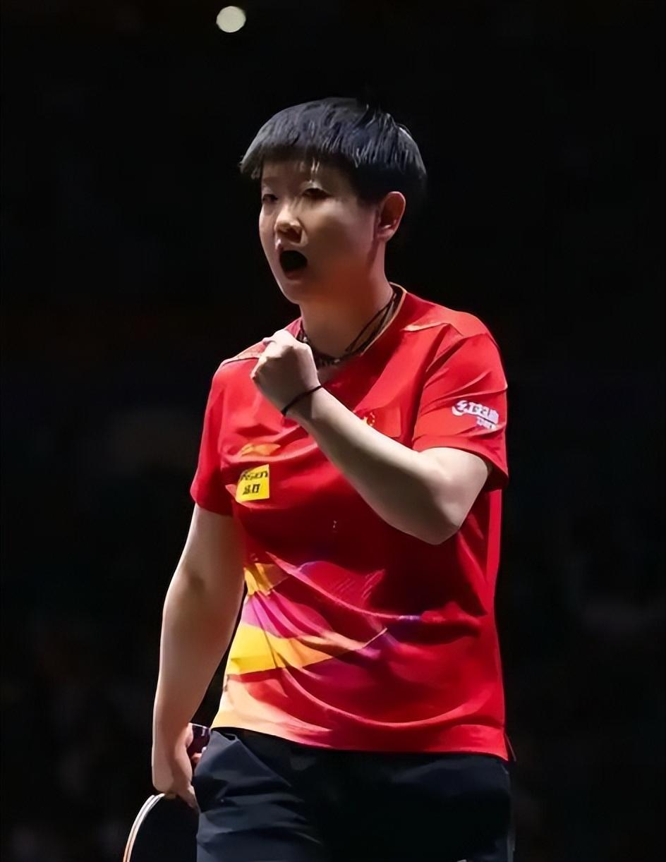 孙颖莎是功臣，有她，女乒所向无敌！
 
男乒也很拼！全国人民向她们致敬，为国争了