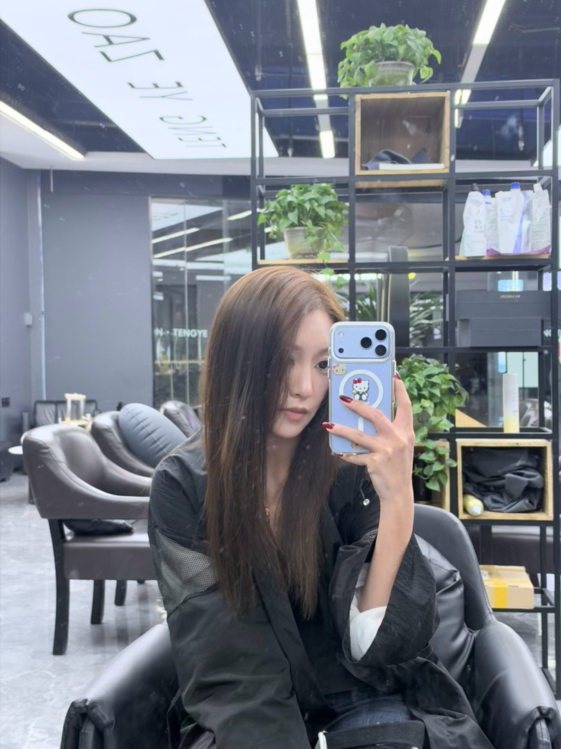 补了发根，依旧摩卡棕 ​​​