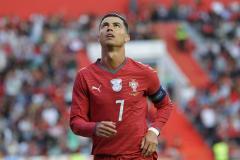 【C罗出征2026世界杯前自信表态：你们看到比赛了吗？我状态正佳】

葡萄牙队将