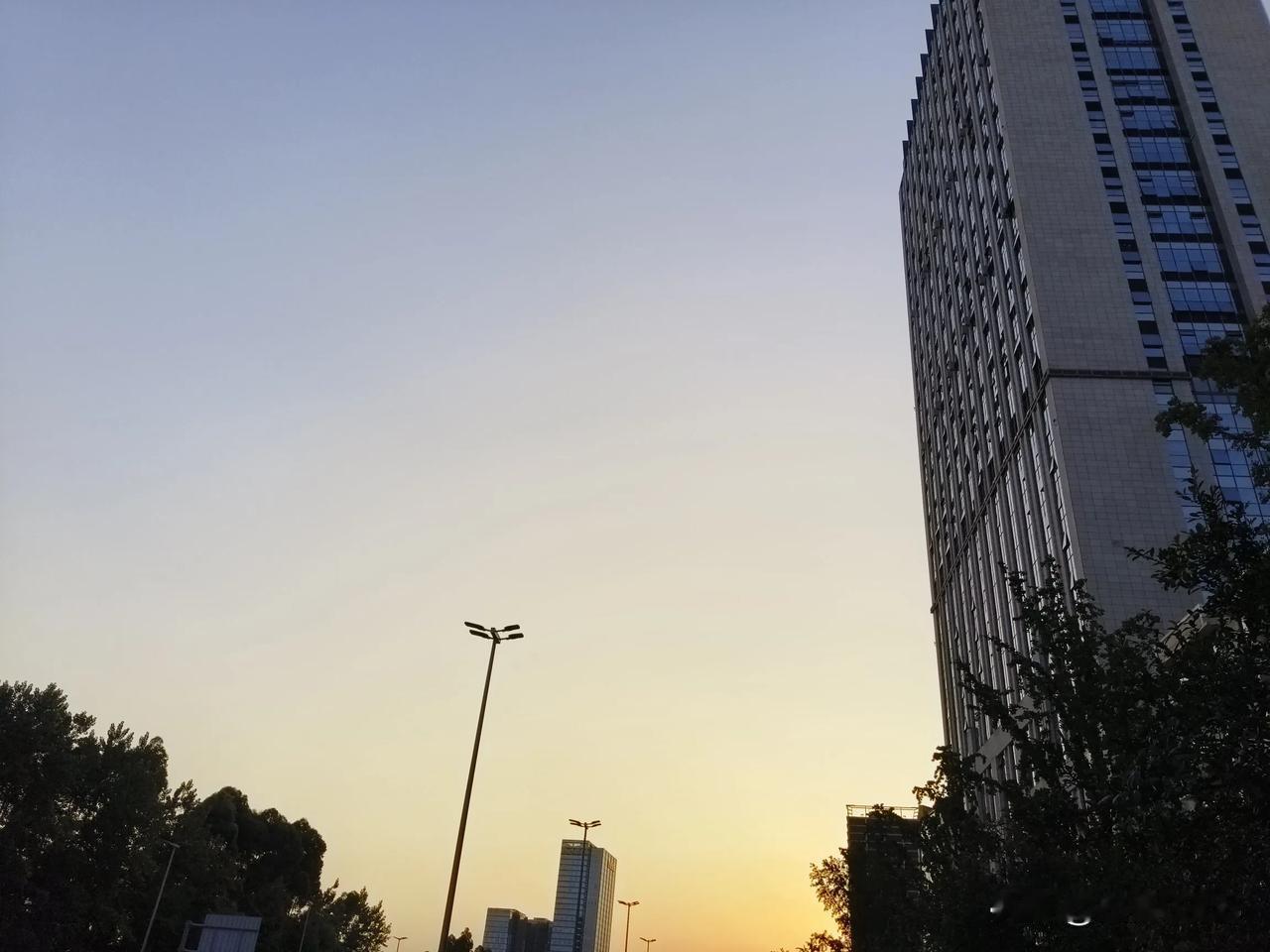 来看看你拍的蓝天白云晴空万里