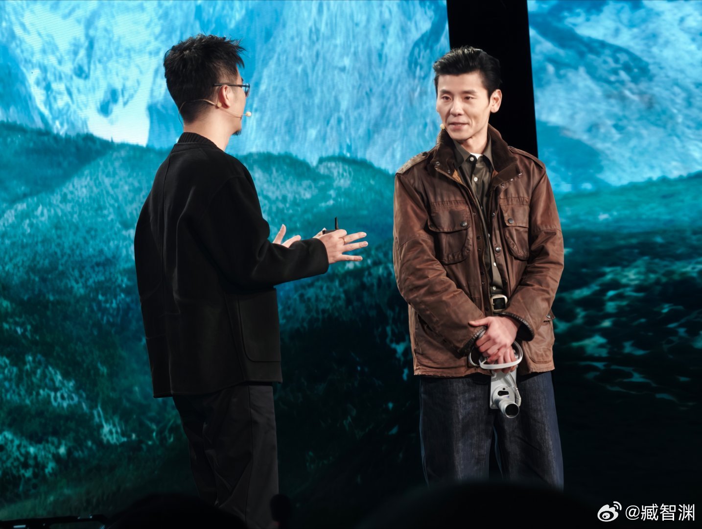 vivo X300 Ultra ，又名“V单”（已注册商标）14/35/85mm