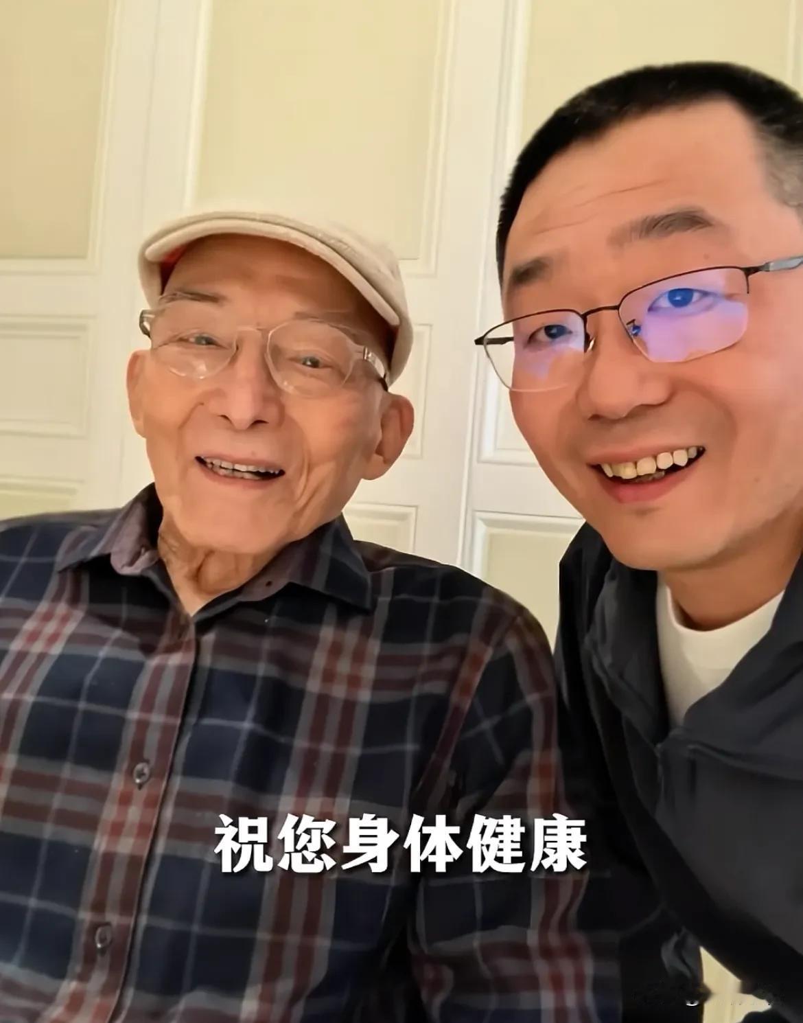 一代经典“济公”的扮演者游本昌老先生去世，享年93岁。他留给世间的最后一句话是，