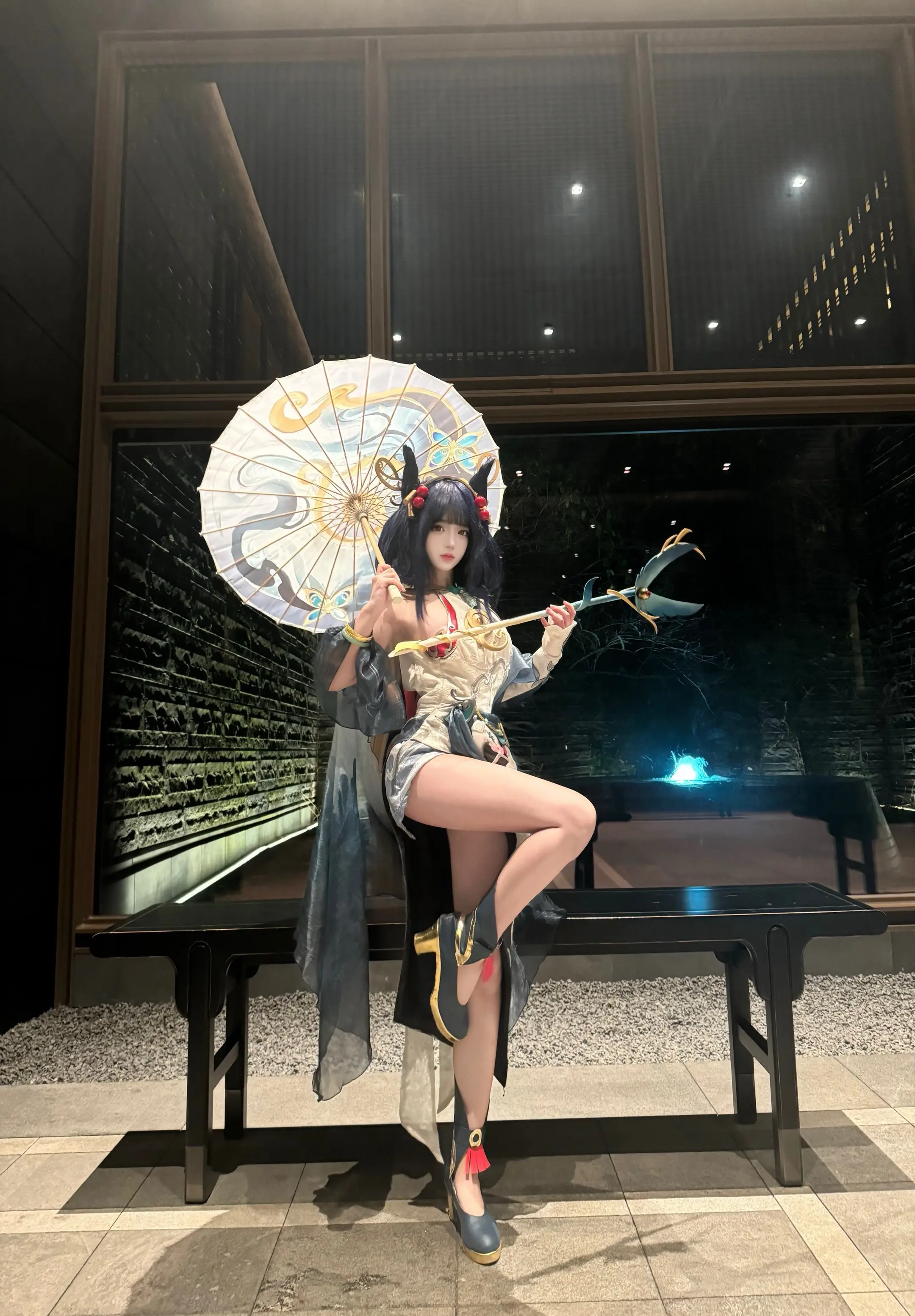 遥望玉京十二楼 重整寰瀛洗天穹。