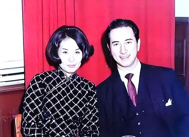 赌王二太蓝琼缨早年前的旧照一经曝光，她的颜值不逊于一众女星 