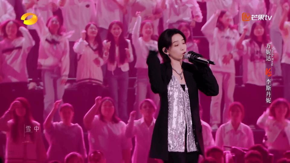 #李斯丹妮六边形雪花好passion# 还得是李斯丹妮，舞台感染力一绝，《六边形