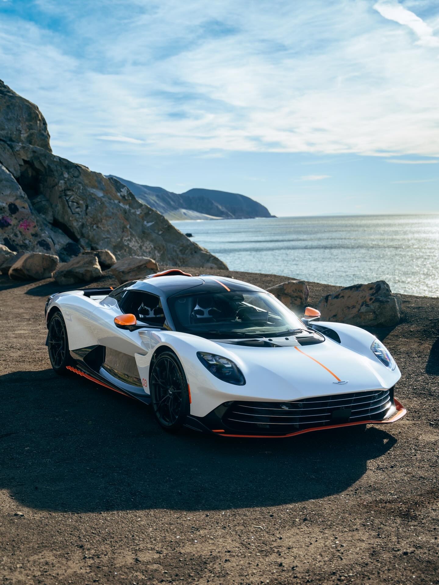 Car时尚  马里布邂逅Valhalla瓦尔哈拉。最近首次将Aston Mart