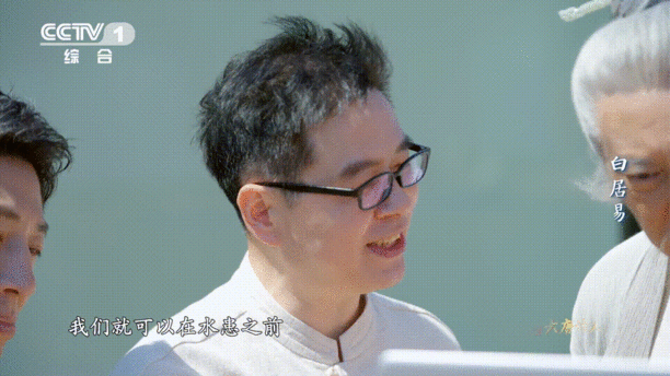 原来白居易还是水利工程设计师  白居易的治水功绩，让人刮目相看。在杭州，他亲自参