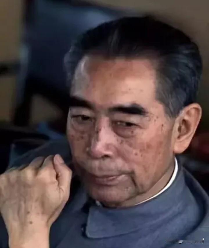 🌺🙏缅怀敬爱的周总理，坚守您的为民初心，践行您的服务宗旨！“我们的工作，都是