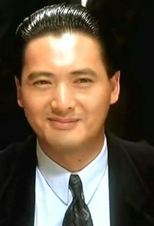 周润发为何能和陈荟莲携手多年婚姻稳固？
周润发其实是不敢轻易辜负陈荟莲的，背后有