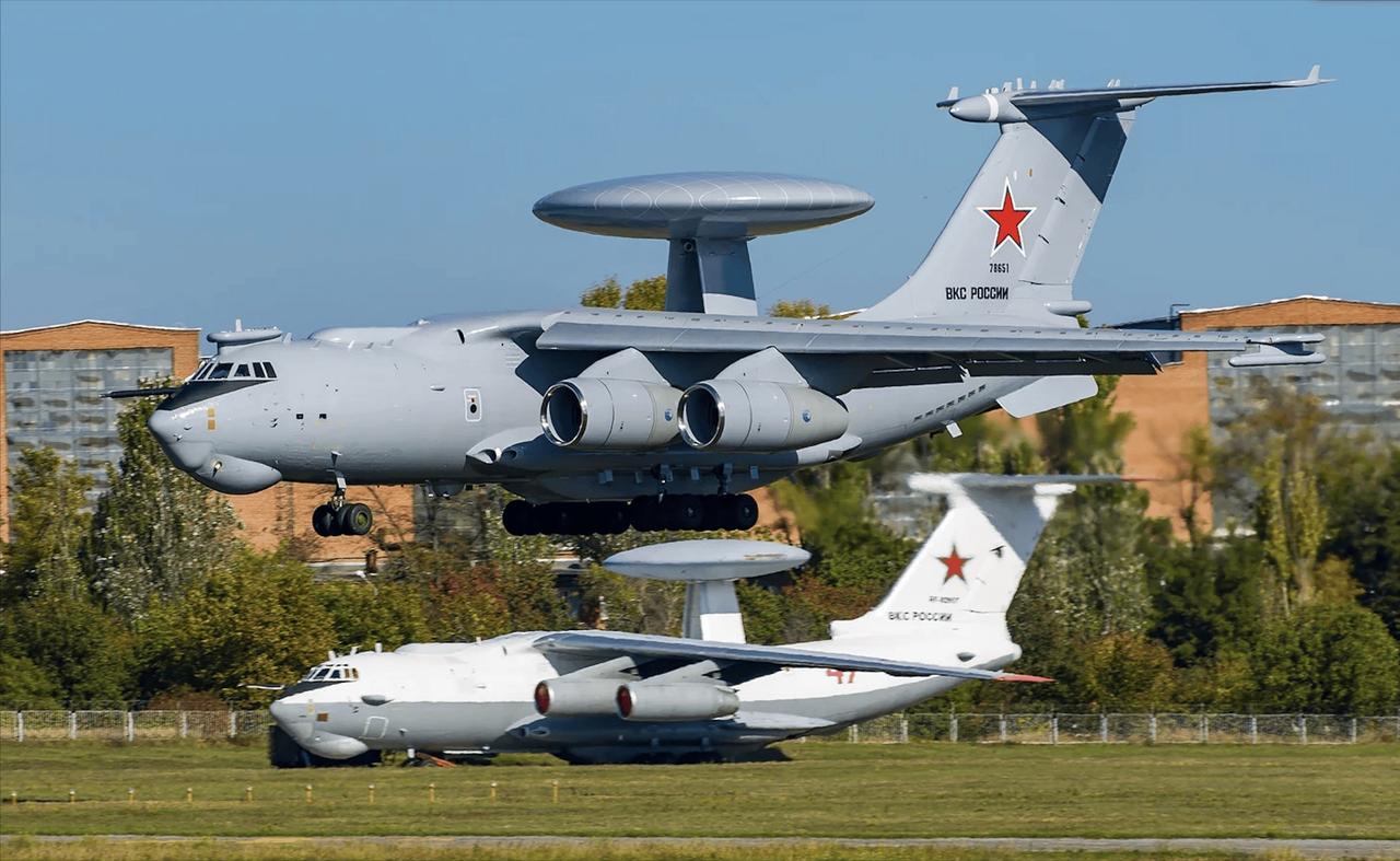 怎么轮到美国，一些人就变得那么善解人意了，美军预警机在地面被摧毁，很多人对此解释