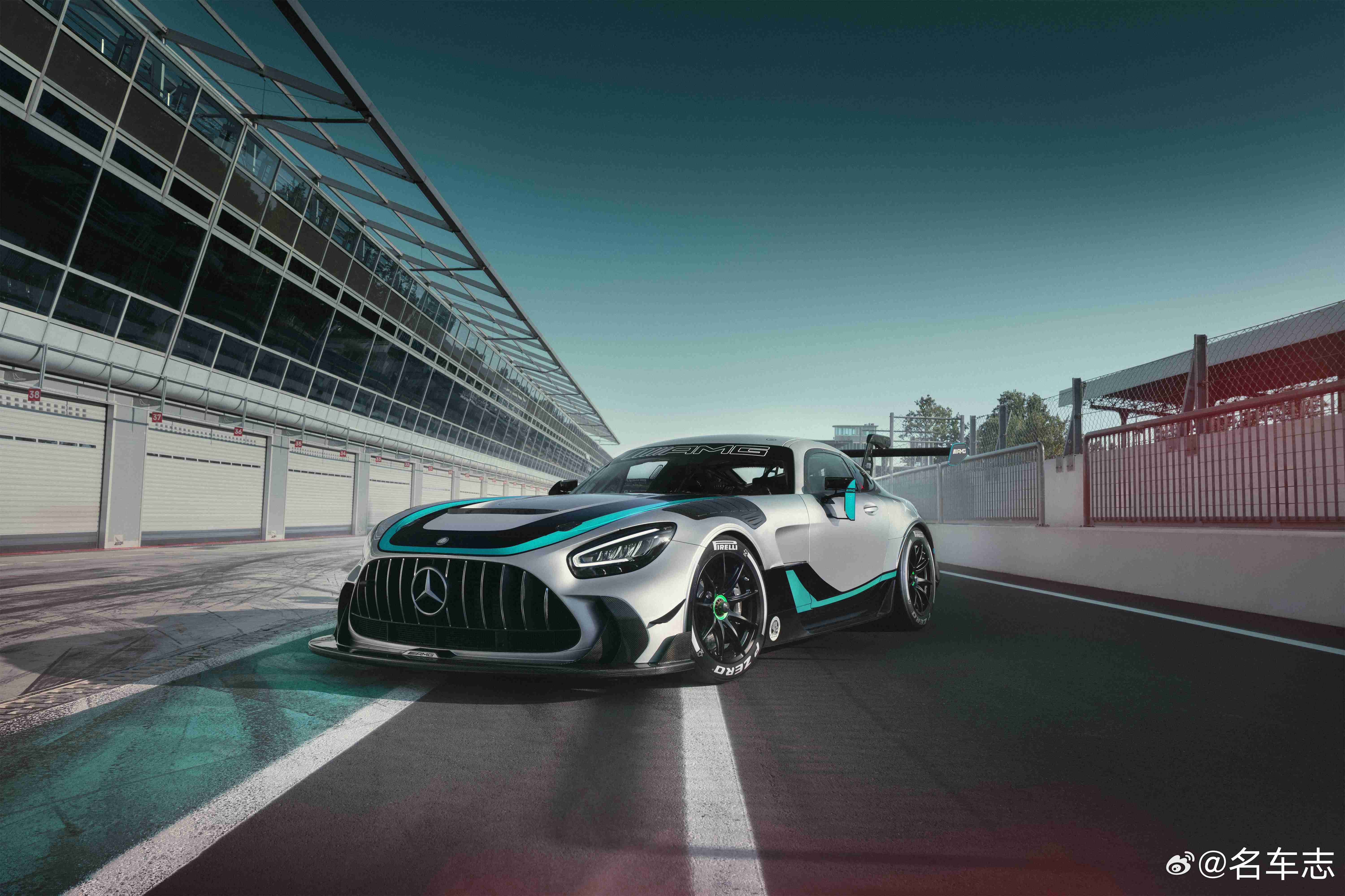 名车志Sport F1 技术下放，梅赛德斯-AMG GT2 Edition W1