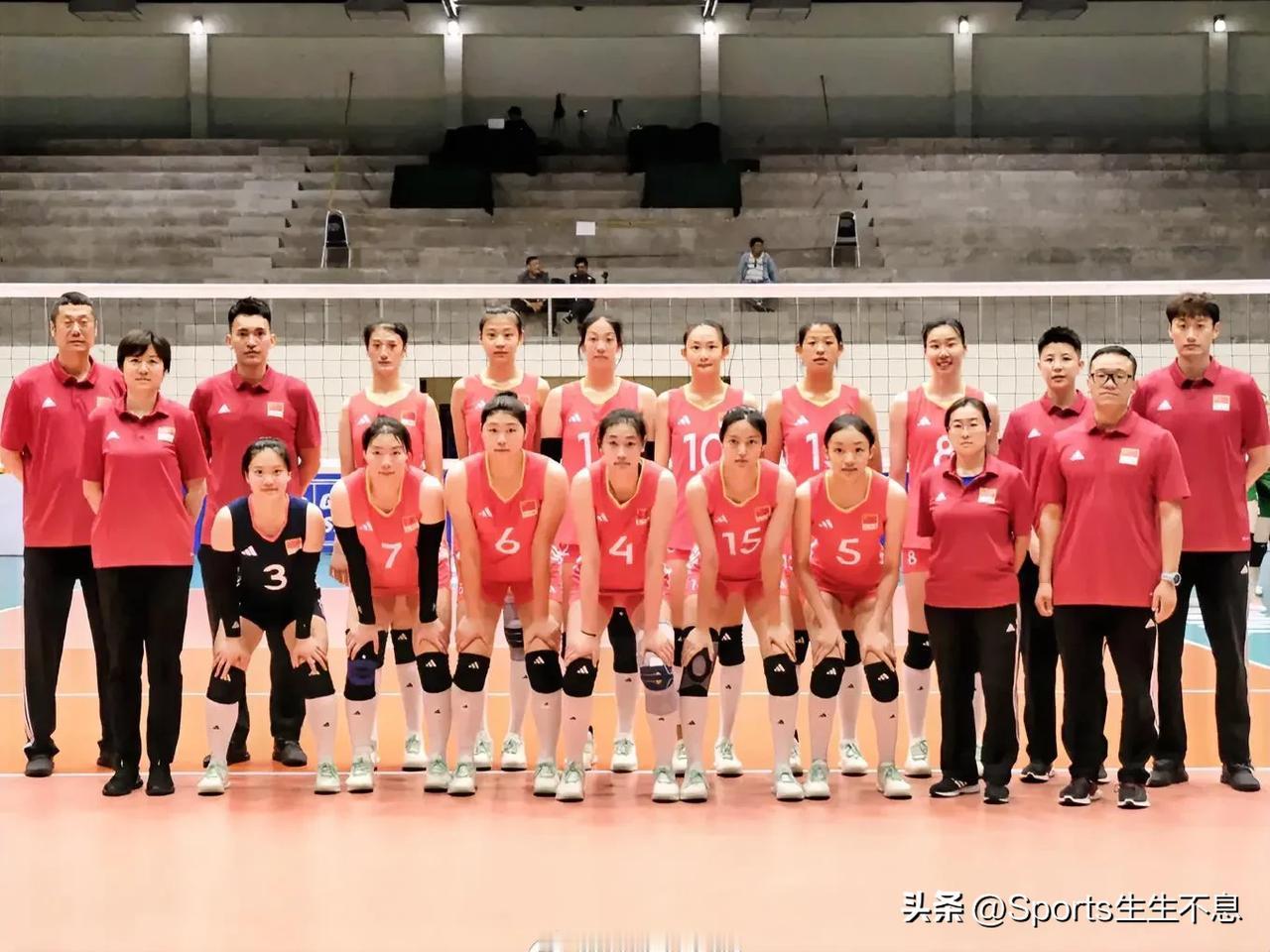 U18女排亚锦赛最新赛况:
6月20日
复赛(第一场)
中国U18女排直落三局，