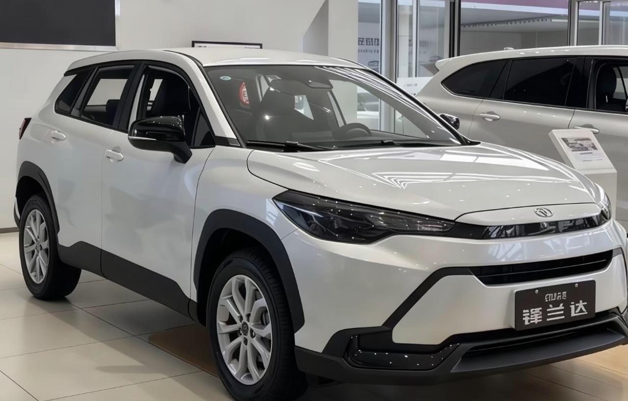 锋兰达属于入门家用SUV，到店体验，胜在价格友好，车身大小城市开很友好。但坐进车