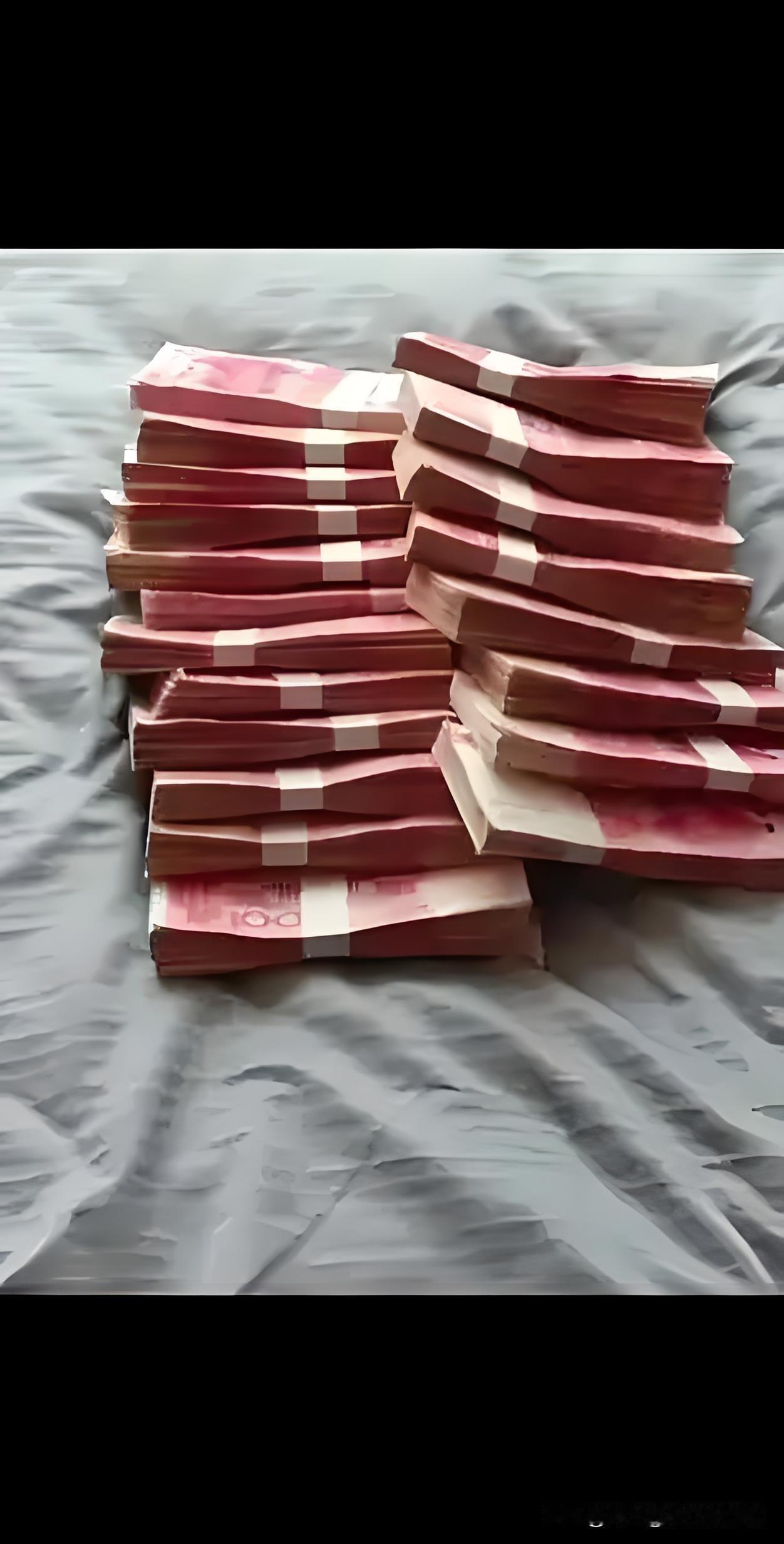 全网最节俭的夫妻出现了，真的好佩服！

妻子每个月拿2500元工资，丈夫每个月拿