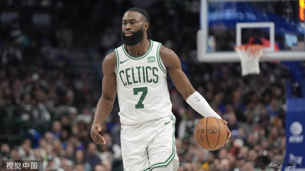 [NBA]凯尔特人119-110客胜独行侠
北京时间1月23日，NBA常规赛，凯