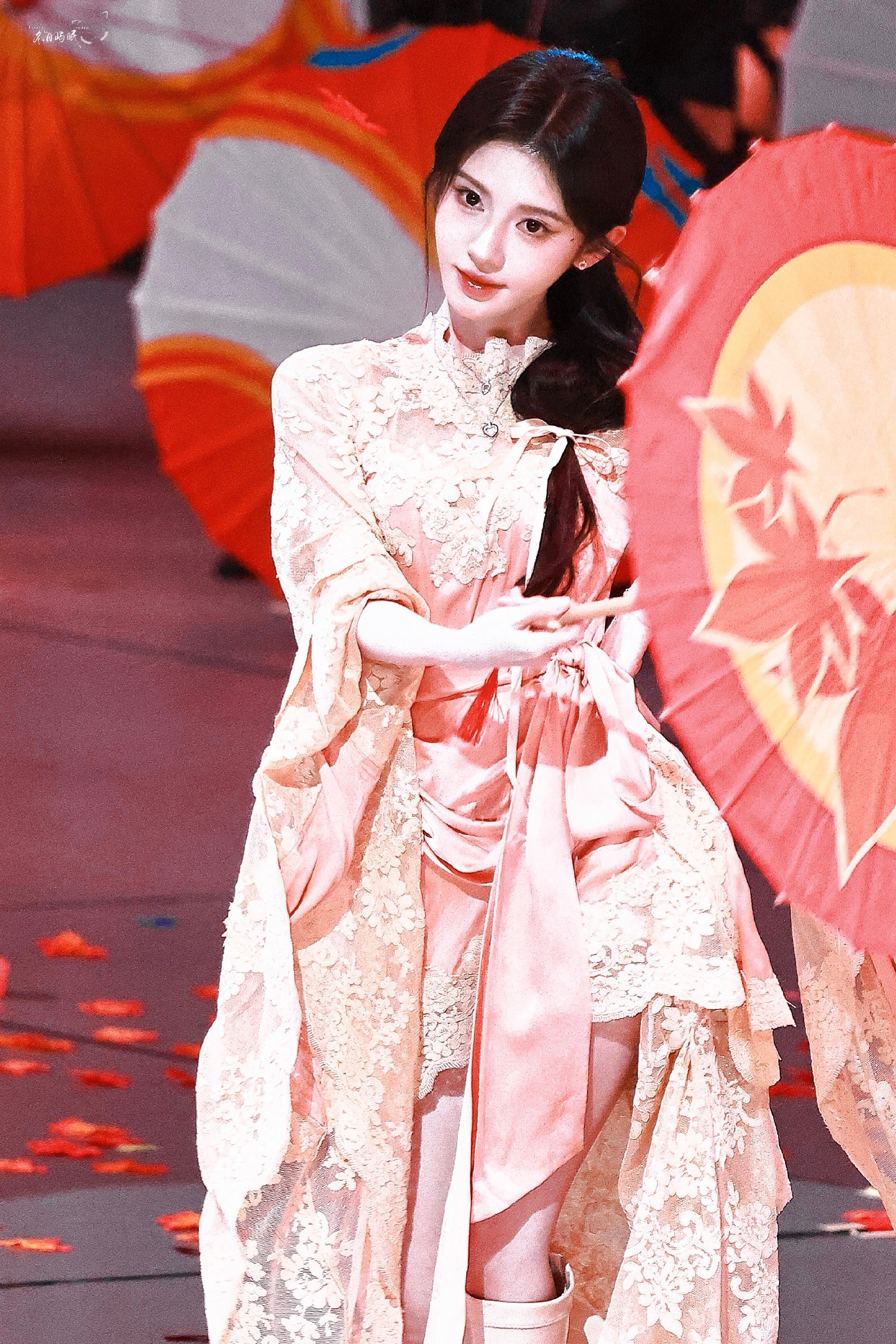 jjy鞠婧祎姜黎非jjy鞠婧祎千香你嗦稀饭我素尊嘟假嘟0.o