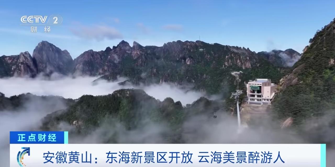 清掉证券ETF、减仓证券保险。科技暴涨能源暴跌，盘面已经有些不正常了，降低仓位到