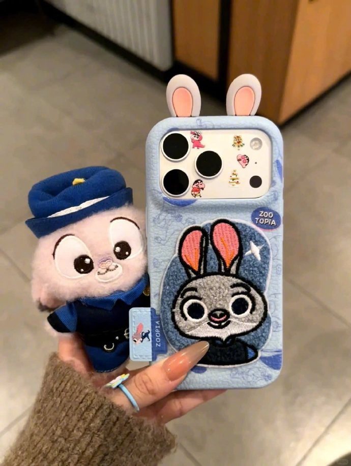 你怎么知道我也很喜欢兔朱迪🐰和狐尼克🦊～