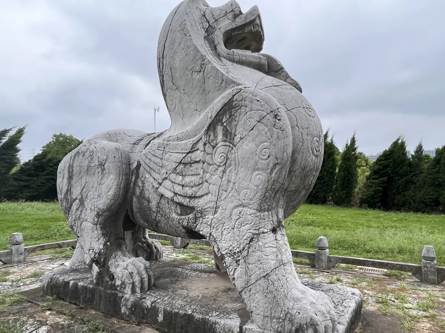 来南京旅游南站、南京站门口的神兽是什么？