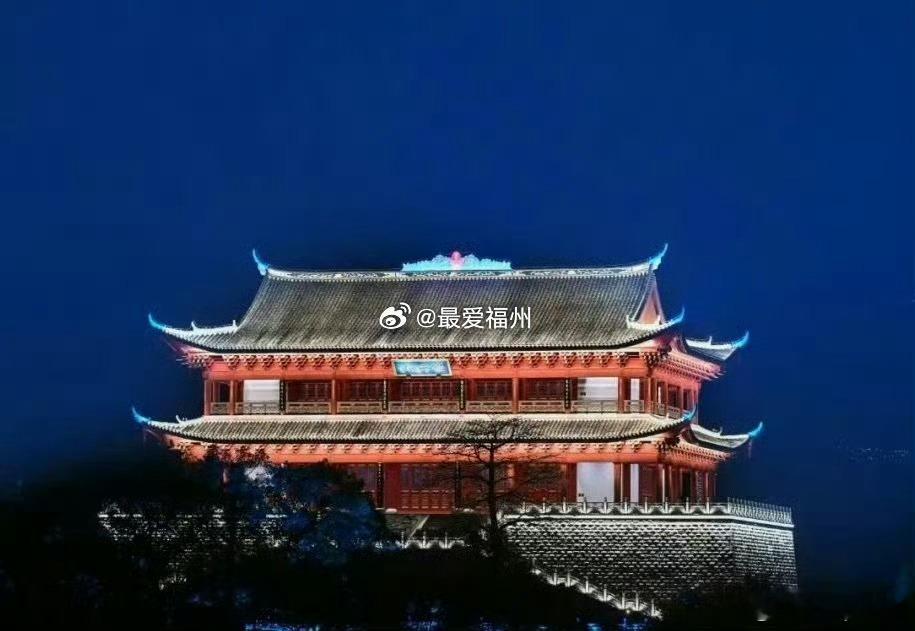 福州镇海楼还是太权威了每次点完，台风要么降级，要么绕道福州镇海楼，真有点说法的 