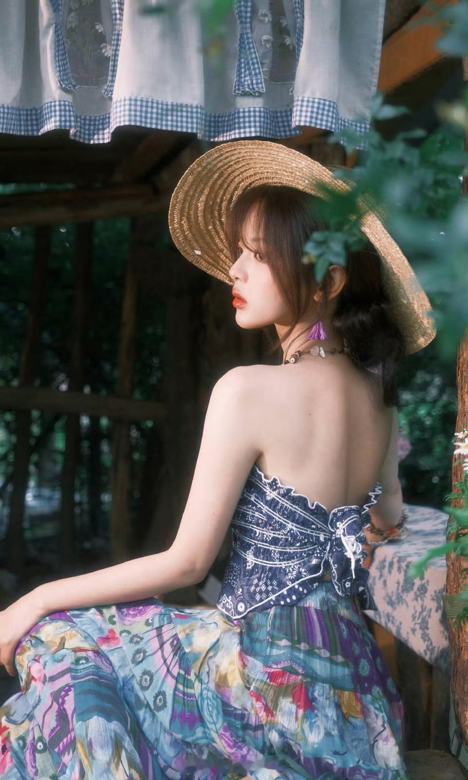 杨超越夏日果园少女这套好看诶 