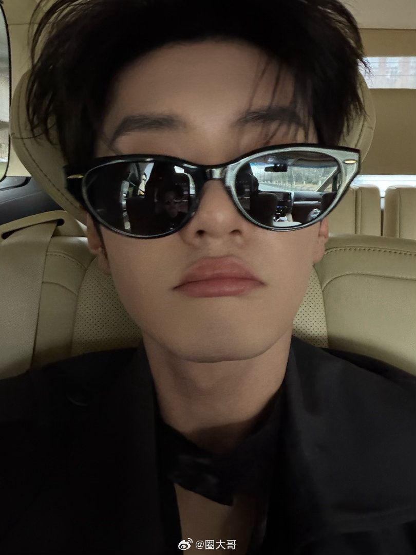 陈哲远跑男出发路透《奔跑吧14》官宣开录，陈哲远作为首期录制嘉宾，出发路透来了，