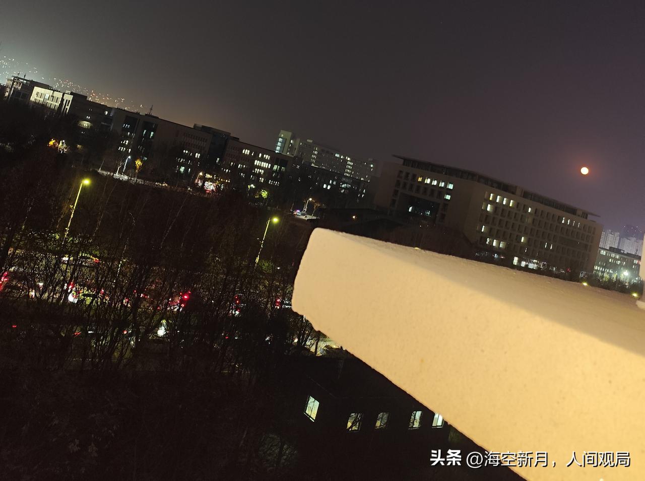 快来看看我新换的主页背景吧