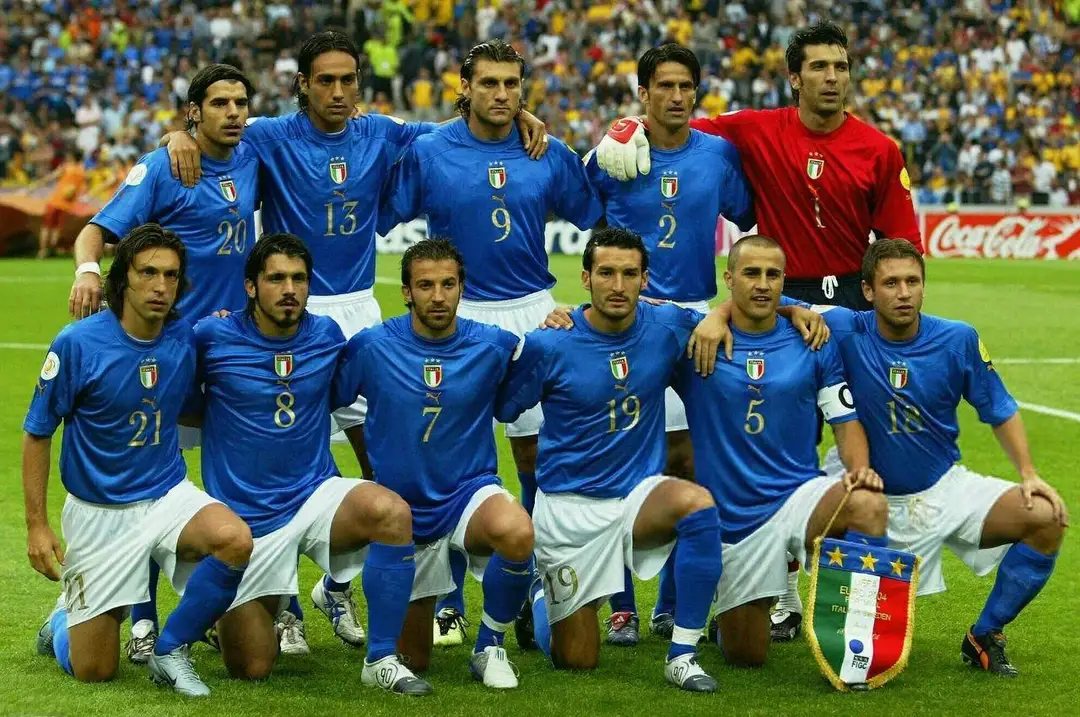 意大利足球的没落绝非偶然，而是早已落后时代二十年，近五届世界杯就是最真实的写照。