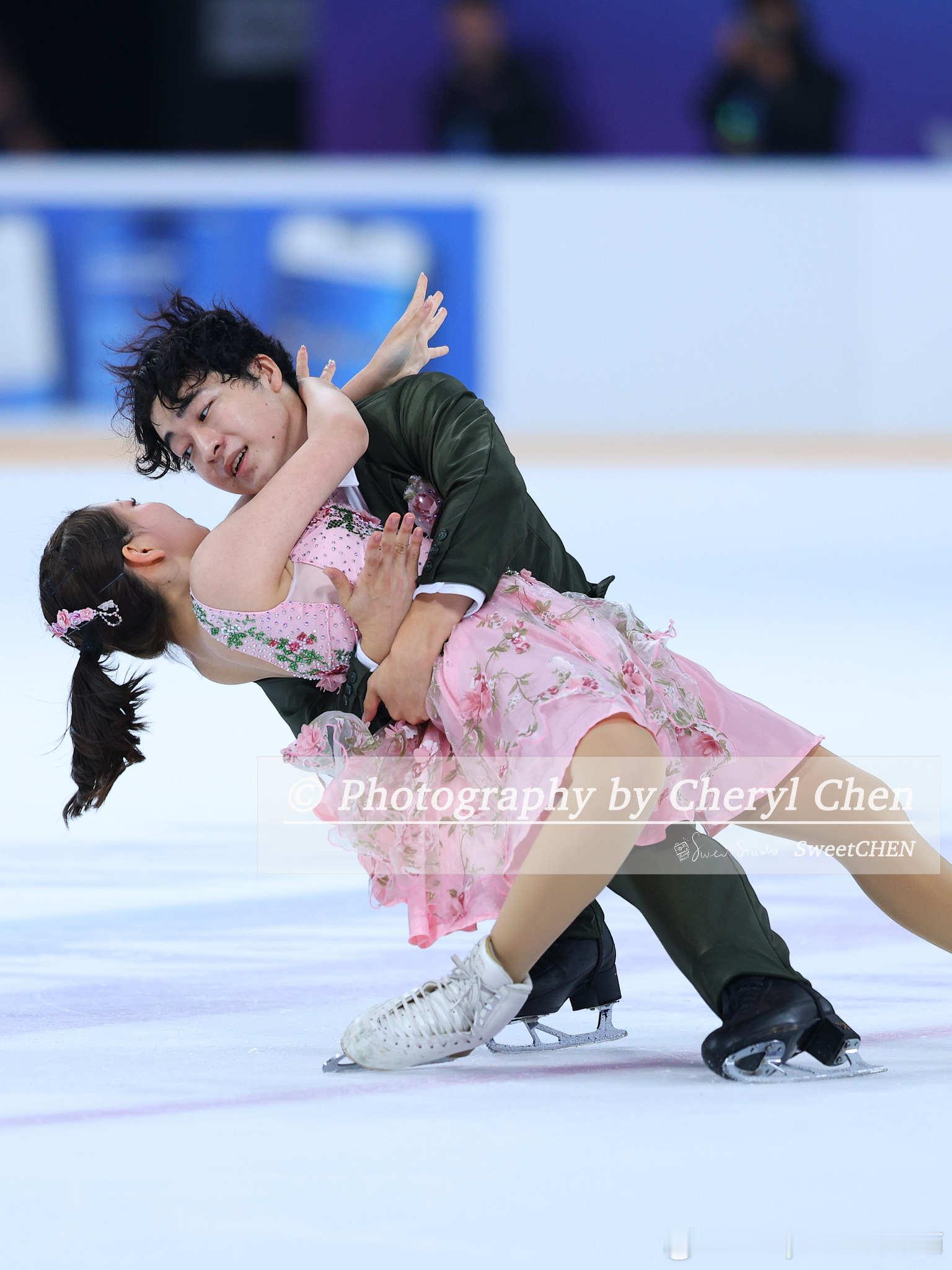 柴山步 / 木村智贵 Ayumi SHIBAYAMA / Tomoki KIMU