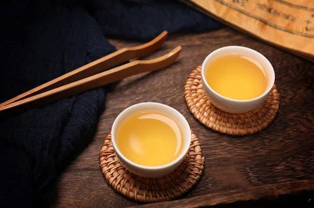 桂香异品赋·默斋主人原创骈赋序盖闻天工造物，各禀真性；地灵毓芳，自著殊章。木樨一