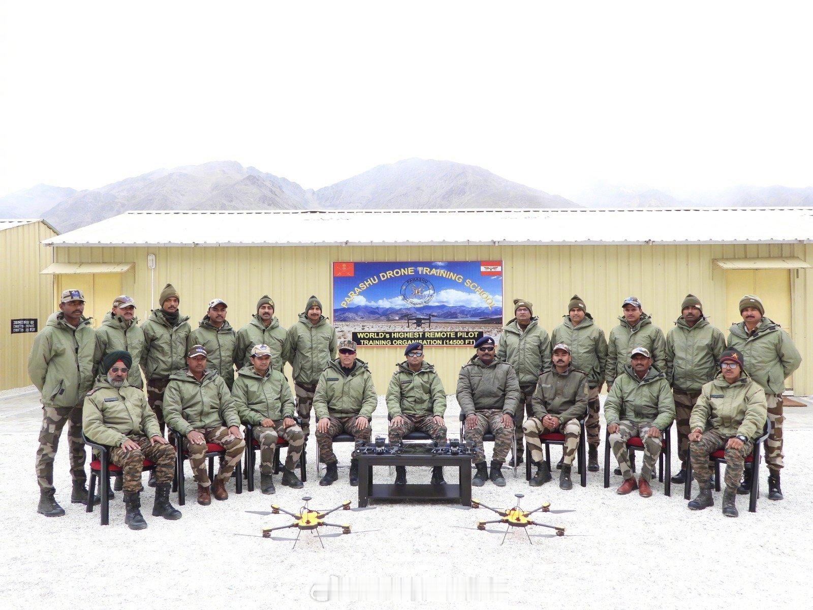 兵器影像 2026年6月27日，中央工业安全部队（CISF）的15名人员成功完成