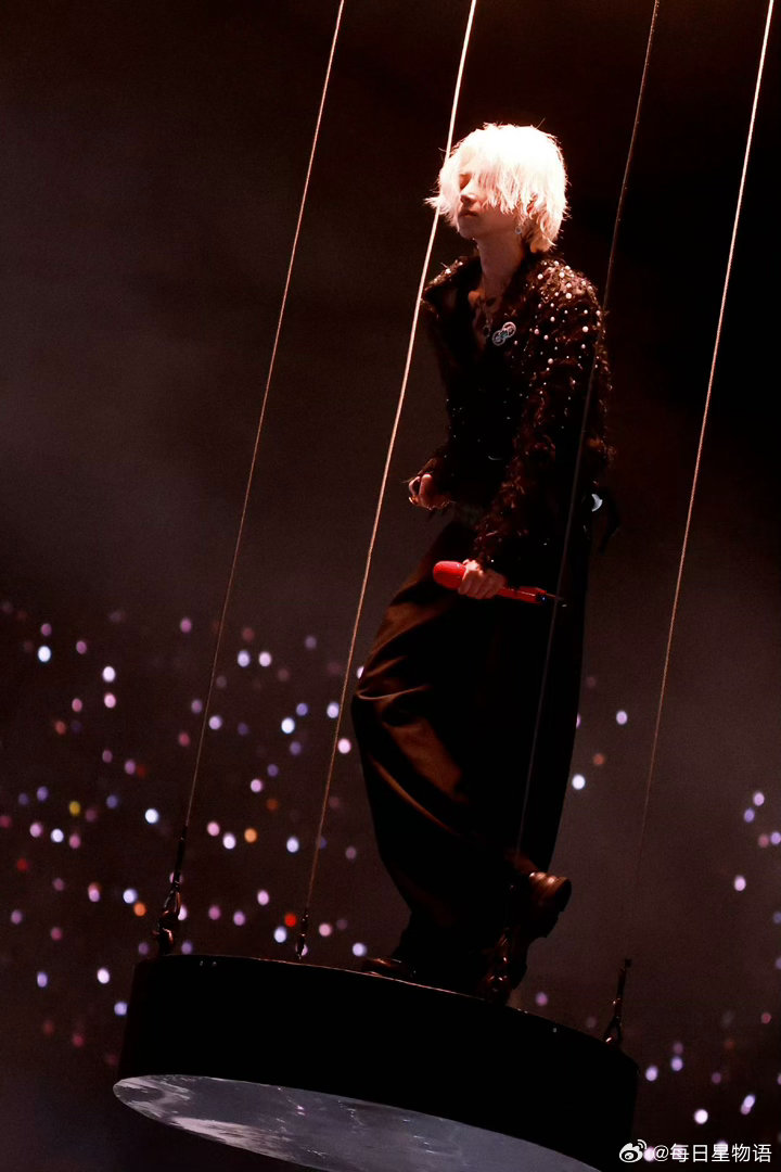 华晨宇火星乐园2.0真的来了 官宣落地！火星乐园2.0五一云南玉溪抚仙湖见。从舞