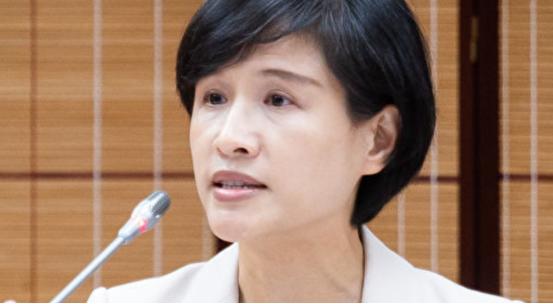 被民众质疑灌爆后，台当局照样嘴硬，但美国一点面子都不给
 
台行政机构副职负责人