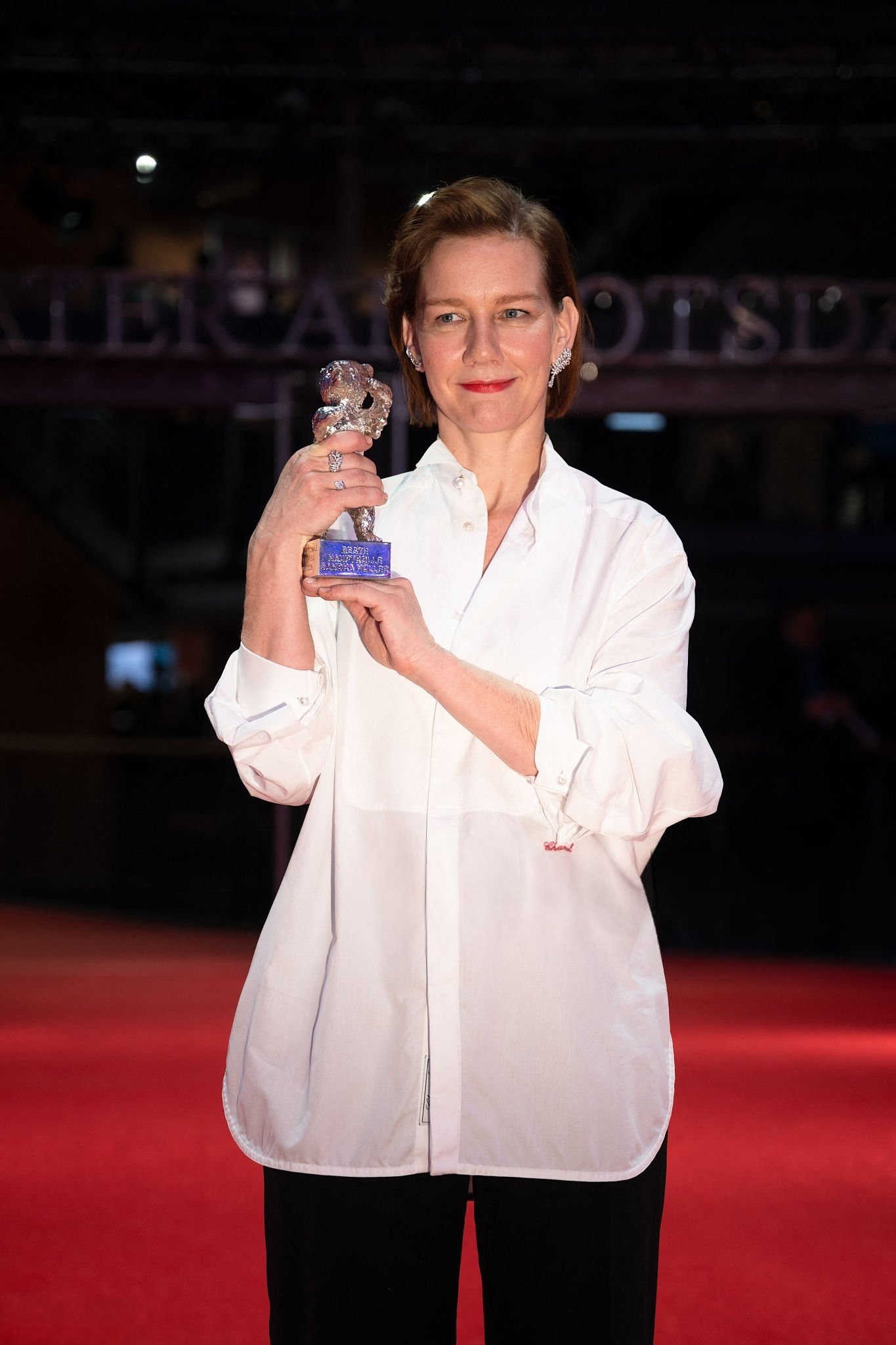 2026柏林电影节获奖名单 Sandra Hüller（ 桑德拉·惠勒）凭借《罗