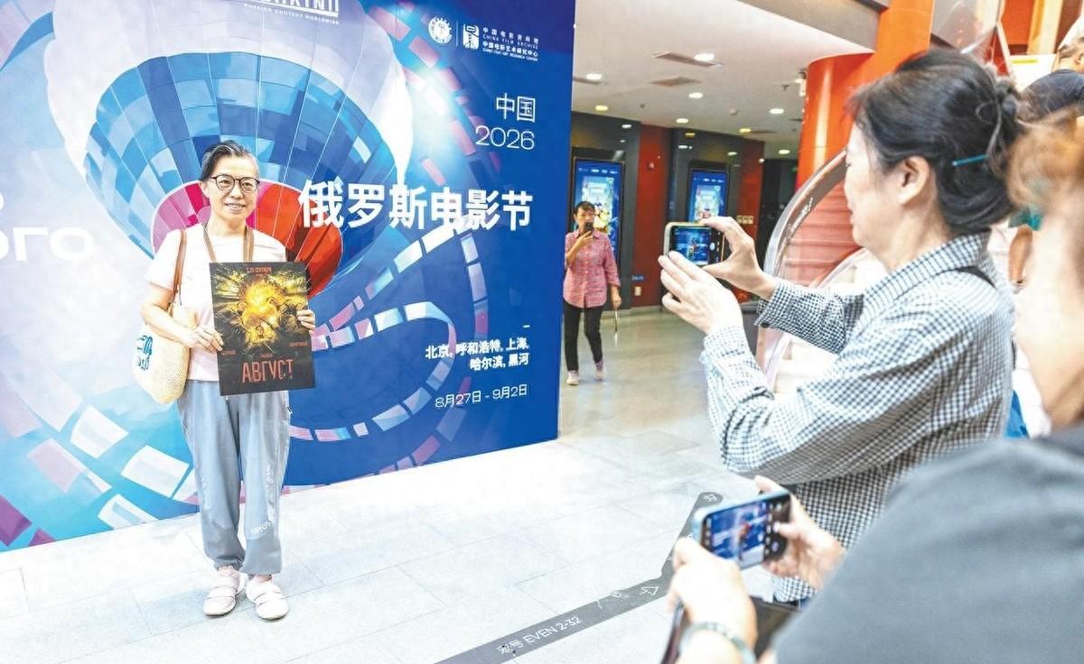 终于明白了！我国为什么一直没有援助俄罗斯，像西方那样靠“联盟条约”打天下？一位俄