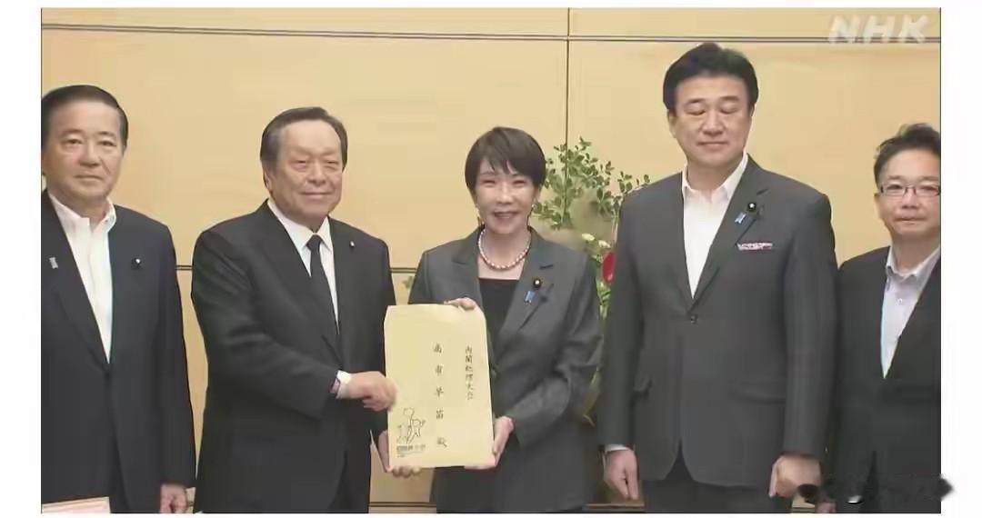 日本“备战”进行时：从一份安保建议书，透视其“战争觉醒”与深层矛盾

2026年
