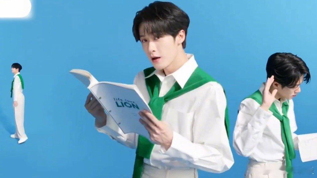 檀健次的口腔健康好习惯 檀健次认真打磨作品，沉稳自律、精益求精的态度，和品牌专注