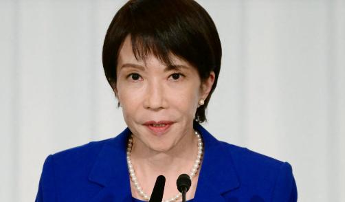 就在刚刚，

高市早苗撑不住了，做出一个重大决定。

日本首相高市早苗今天（3月