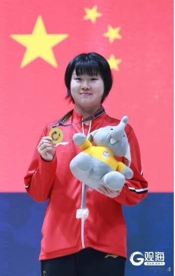 【乒乓世界】亚少赛独闯8强夺金，U19新生姜依依的成长答卷

在结束2026年亚