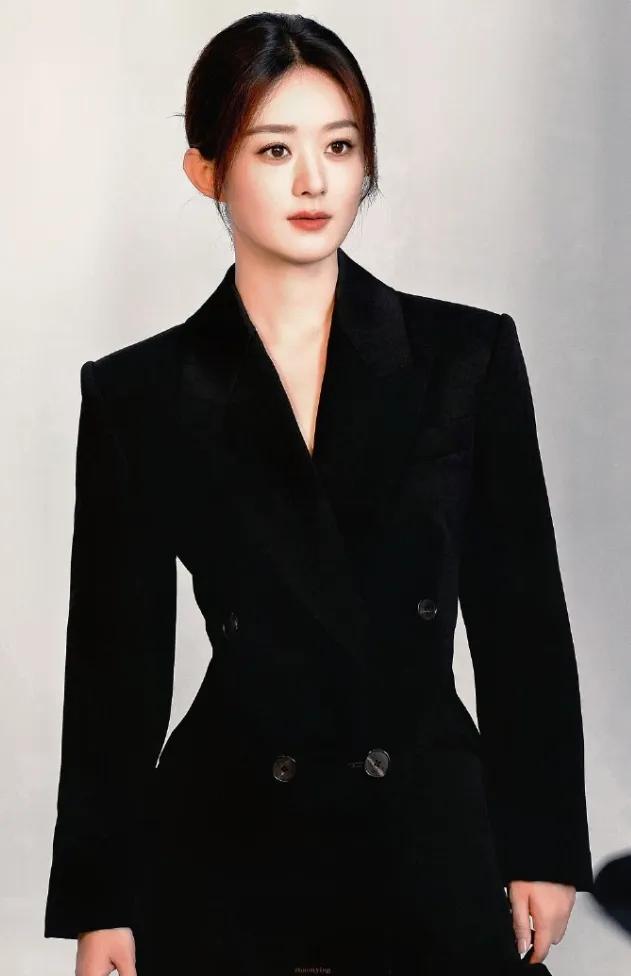 网传赵丽颖新饼！网传她将出演曹保平执导的《寻子遗迹》，搭档邓超、黄渤、吴镇宇、刘